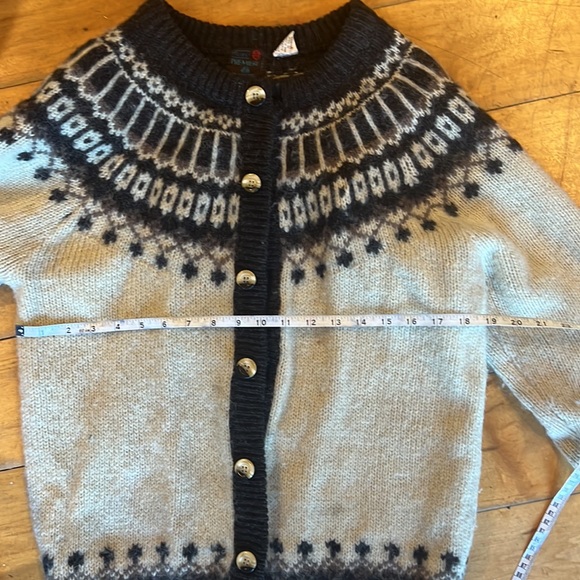 Beautiful vintage wool sweater from sears - Picture 4 of 6